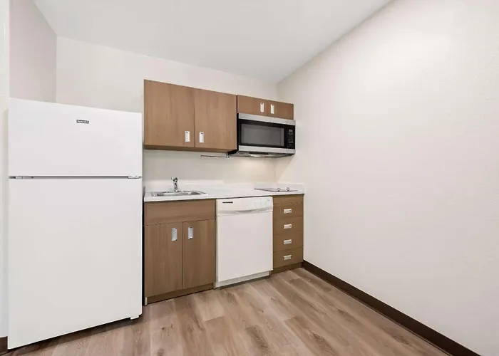 Mainstay Suites Raleigh North