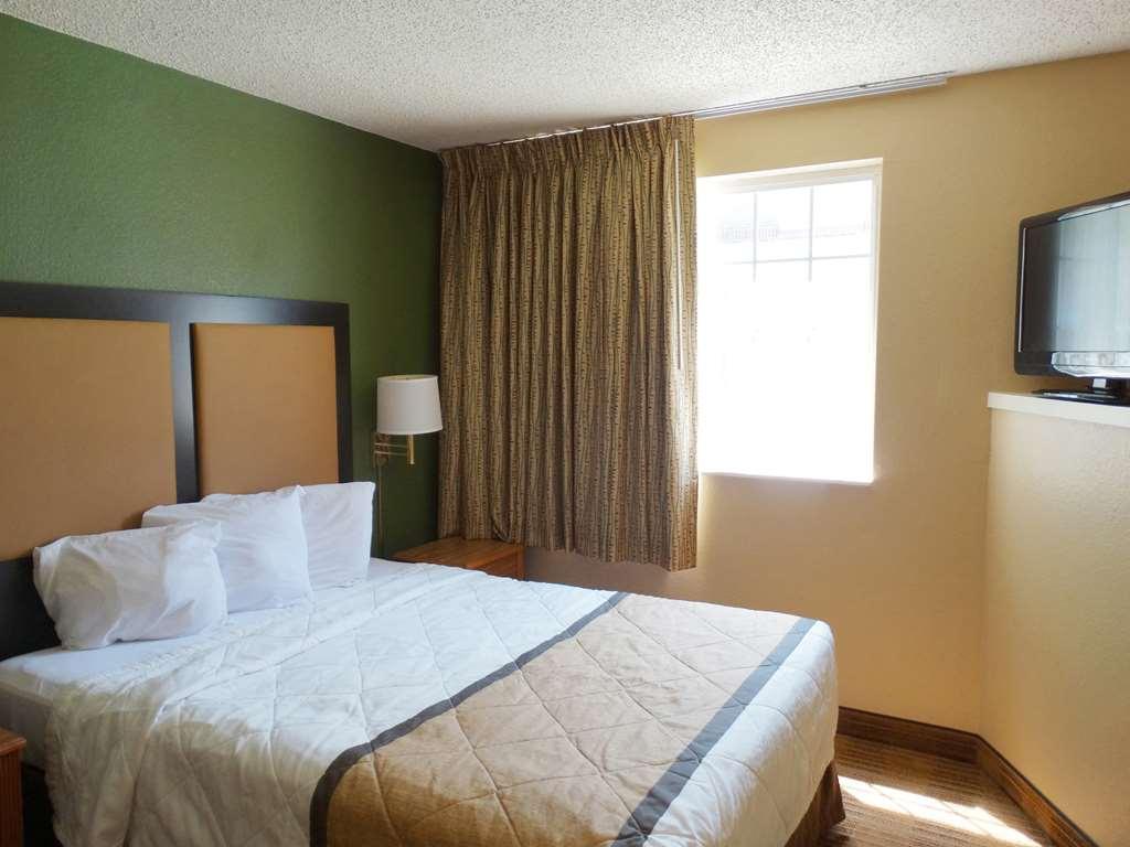 Hotel Mainstay North 2*
