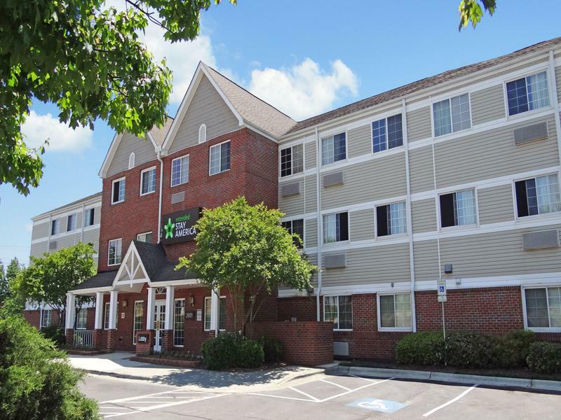 Hotel Mainstay North 2*